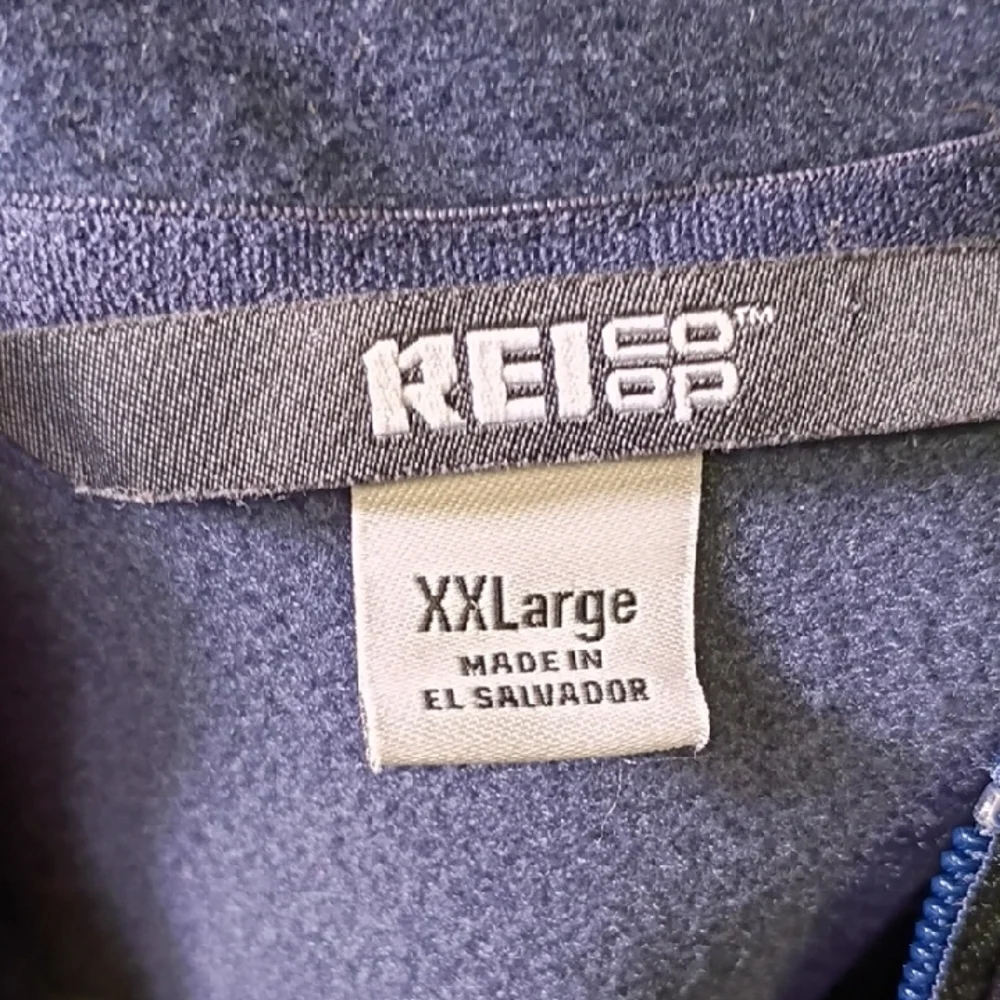Men's Performance Jacket in‎ Deep Blue